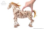 Koń-mechanoid Model mechaniczny do składania