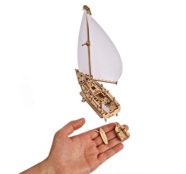 Piękny Jacht Oceaniczny Drewniany model do składania